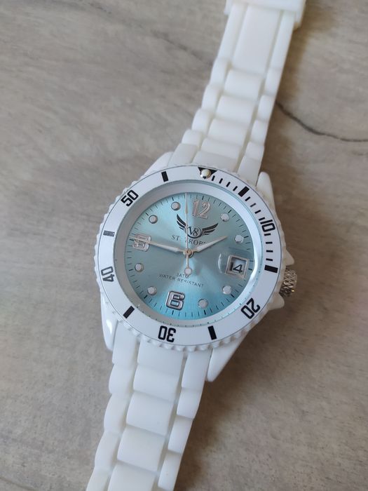 Zegarek St.Tropez V8 z chronometrem, zegarek mechaniczny.