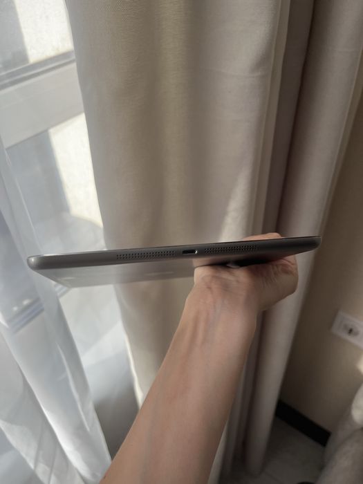iPad Air    16GB