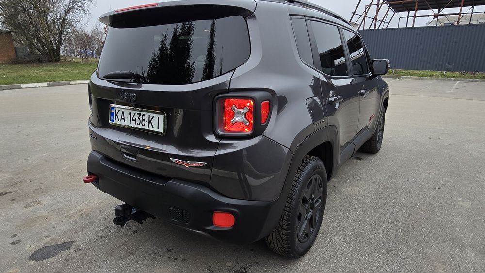 Продається  Jeep Renegade Trailhawk