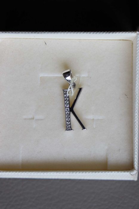 Zawieszka litera "K" - srebrna - Apart