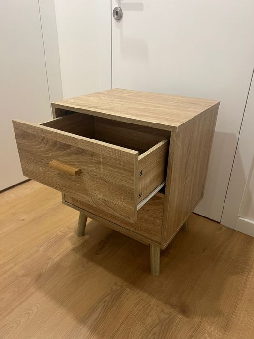 Mesa de cabeceira carvalho