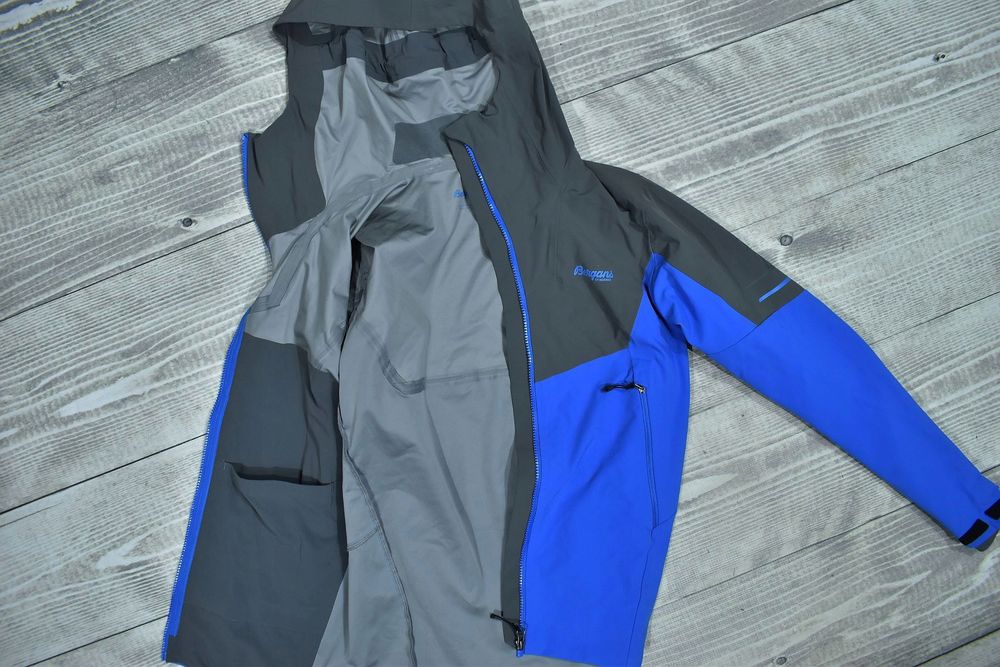 Bergans Senja Hybrid Softshell Męska Kurtka Trekkingowa S