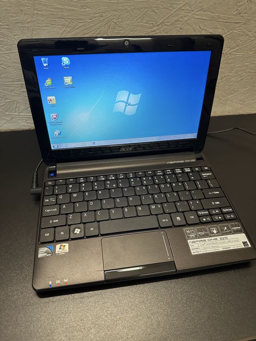 Netbook Acer Aspire One D270