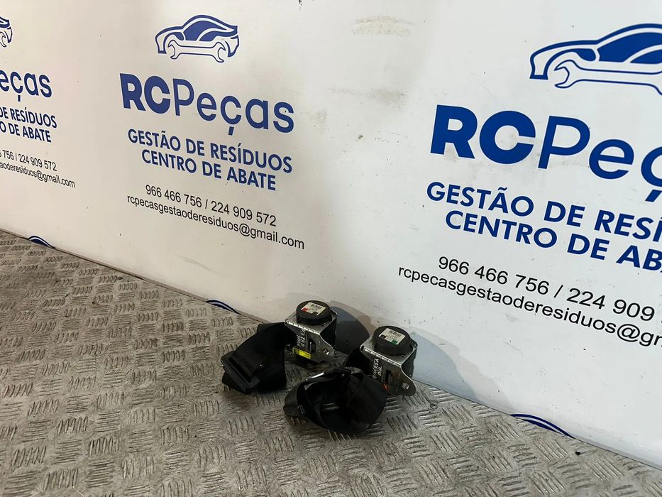 Conjunto Cinto De Segurança Frontal Direito Esquerdo Original Mini