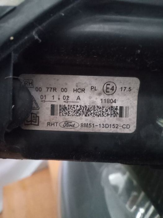 2x Pares Farois ford focus 2009