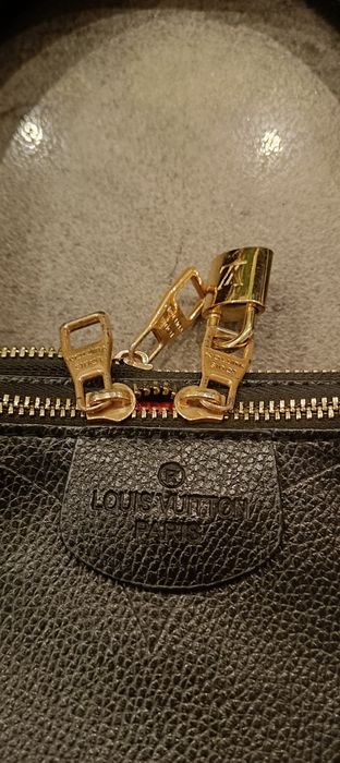 Torba Louis Vuitton, czarna