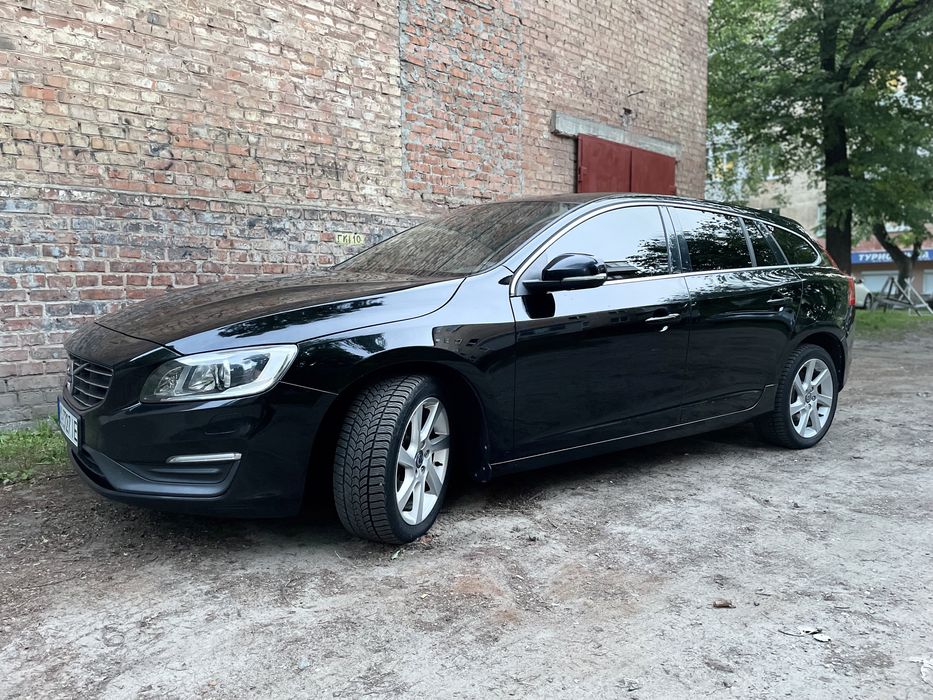 Volvo V60 2014 року,1.6 Diesel | Без вкладень | Економна