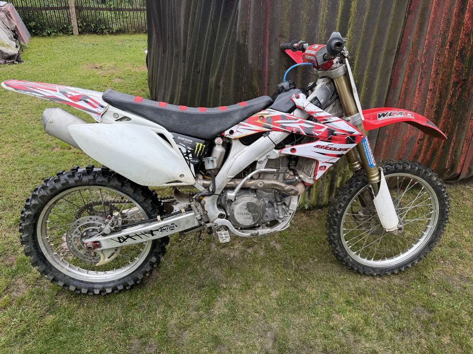 Honda.  CRF 450