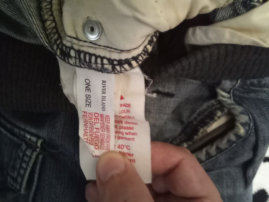 Spodnie joggery męskie River Island