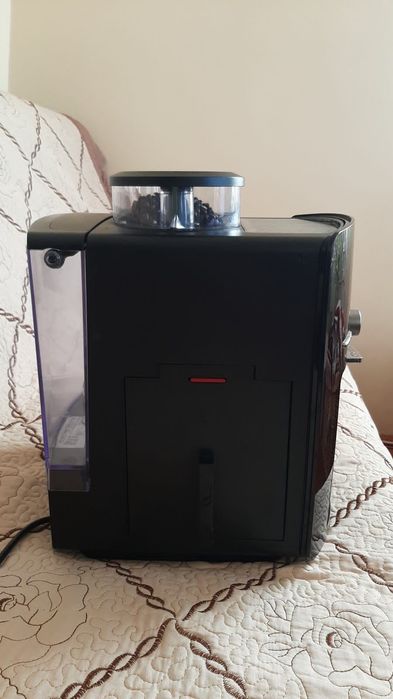 Кавомашина Krups EA82 ЦІНА БОМБА