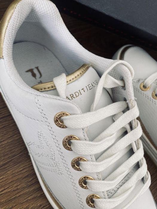 Trussardi Design i styl Nowe