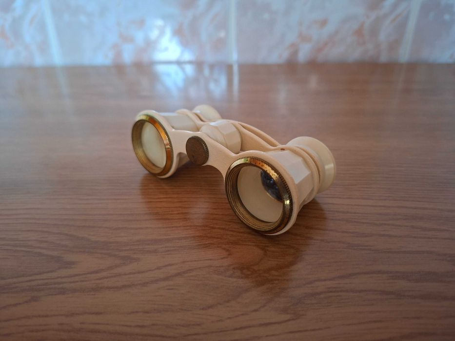 Stara lornetka teatralna ZSRR