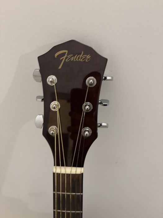 Fender fa 125-ce