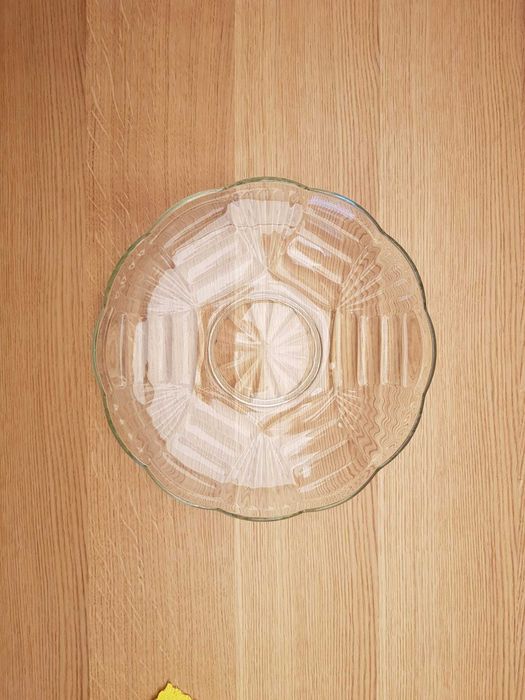 Szklana patera w stylu Art Deco