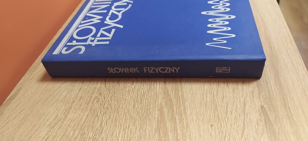 Nowy! Słownik fizyczny