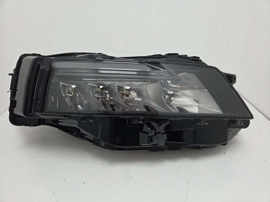 Фара права Nissan Rogue T33 2021-2025 Темна USA