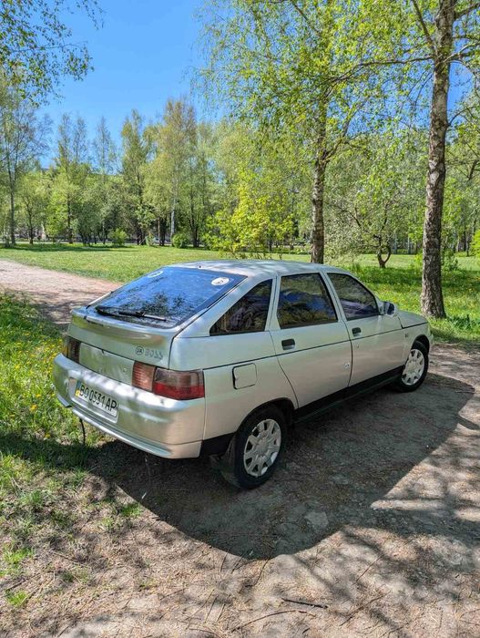 Продам ваз 2112, бензин 1.5