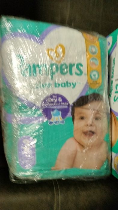 Pampers active baby rozmiar 3 całe nowe  opakowanie 152 sztuki
