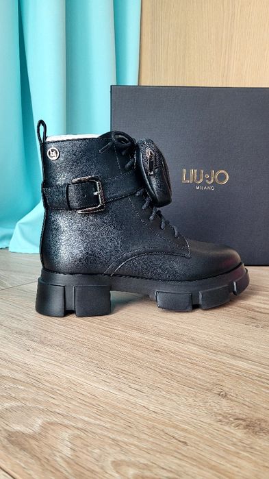 Buty typu Biker, Liu Jo
