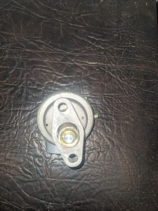 Бензонасосна Форд 1.4 бензин