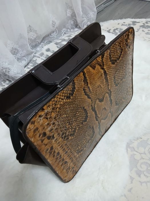 Продам сумку зі шкіри