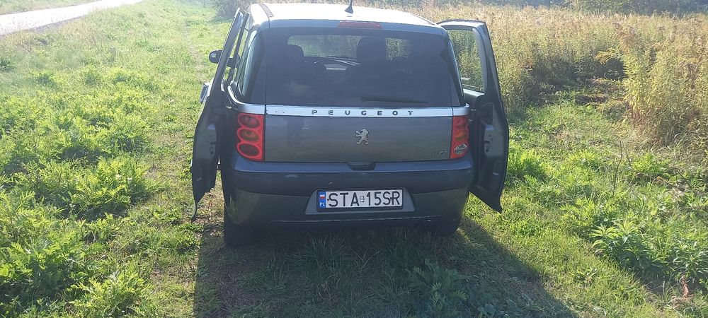 Super oszczędne Auto 178 tys. Oryginalny przebieg