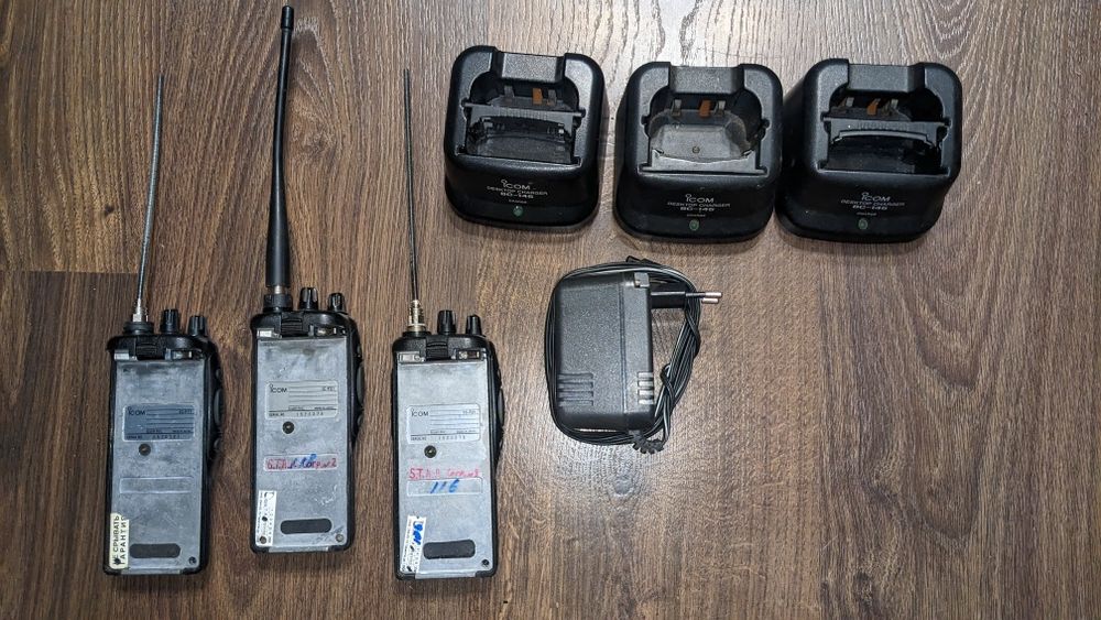 Радіостанції портативні Icom ic-f21 та ic-f11