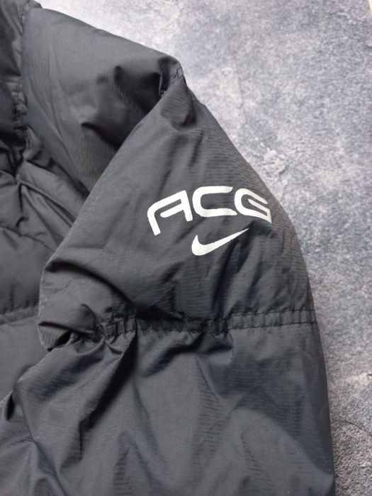 Пуховик Nike Acg