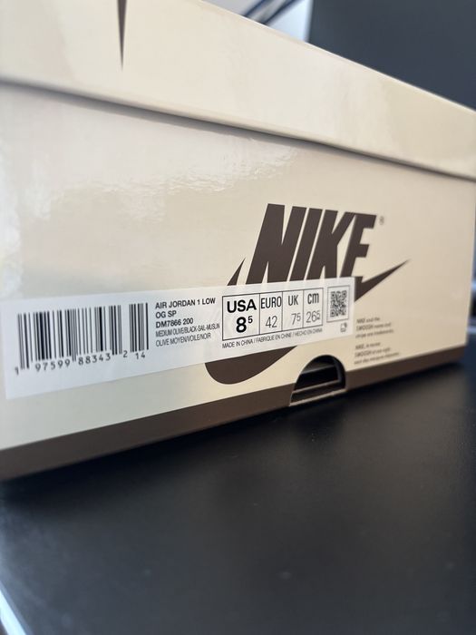 Travis Scott Jordan 1 Retro Low OG SP Medium Olive
