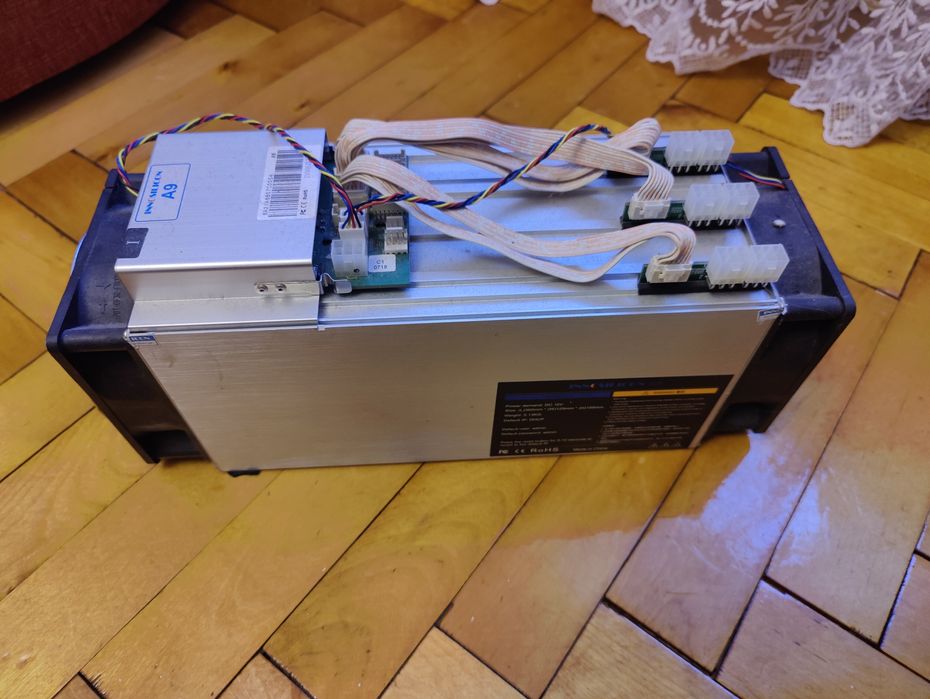 Innosilicon a 9 Zec ASIC