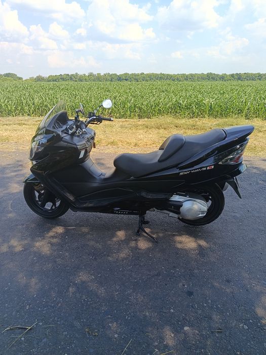 Скутер Suzuki Skywave