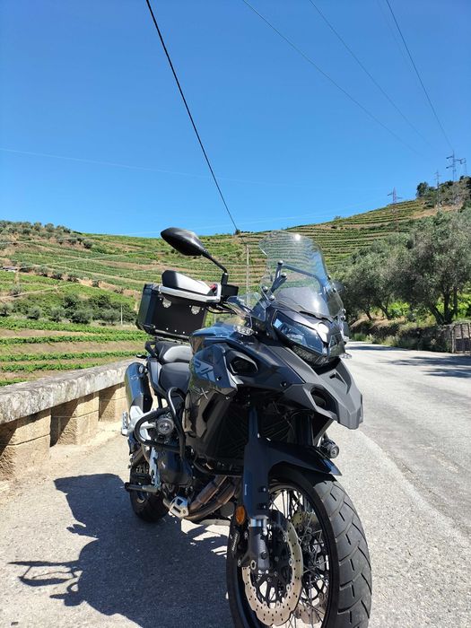 Benelli TRK 502X