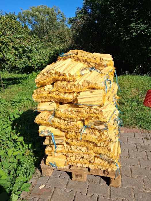 Drewno rozpałkowe  suche  Ruda Śląska Drewno opałowe