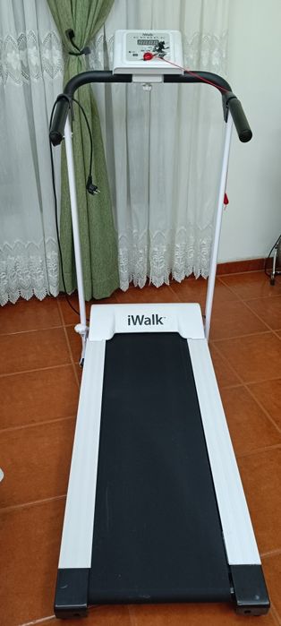 Passadeira elétrica como nova da marca IWalK