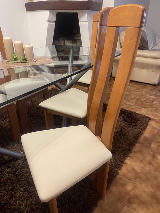 Vendo cadeiras como novas