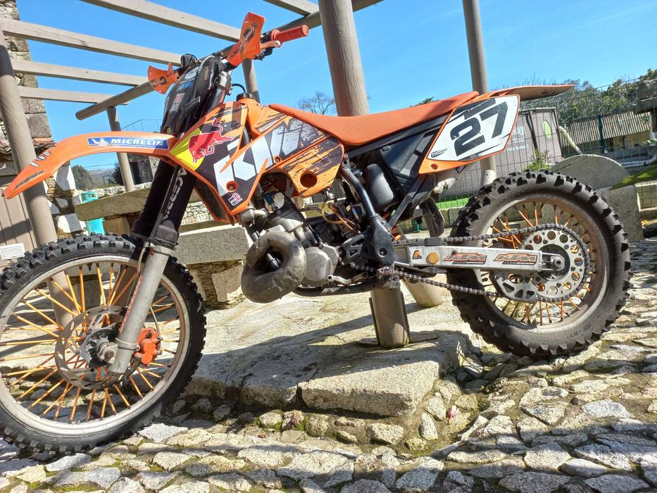 Vendo mota ktm 250sx de 99