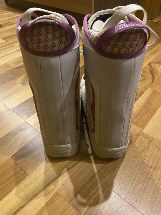 Avalanche buty snowboardowe