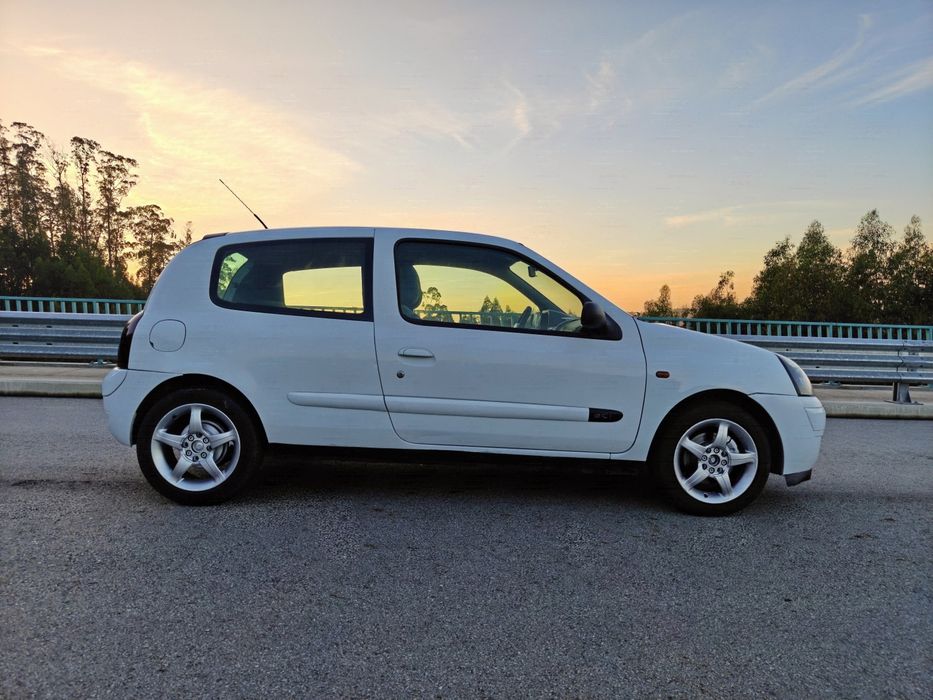 Renault Clio 1.5 DCI 65cv