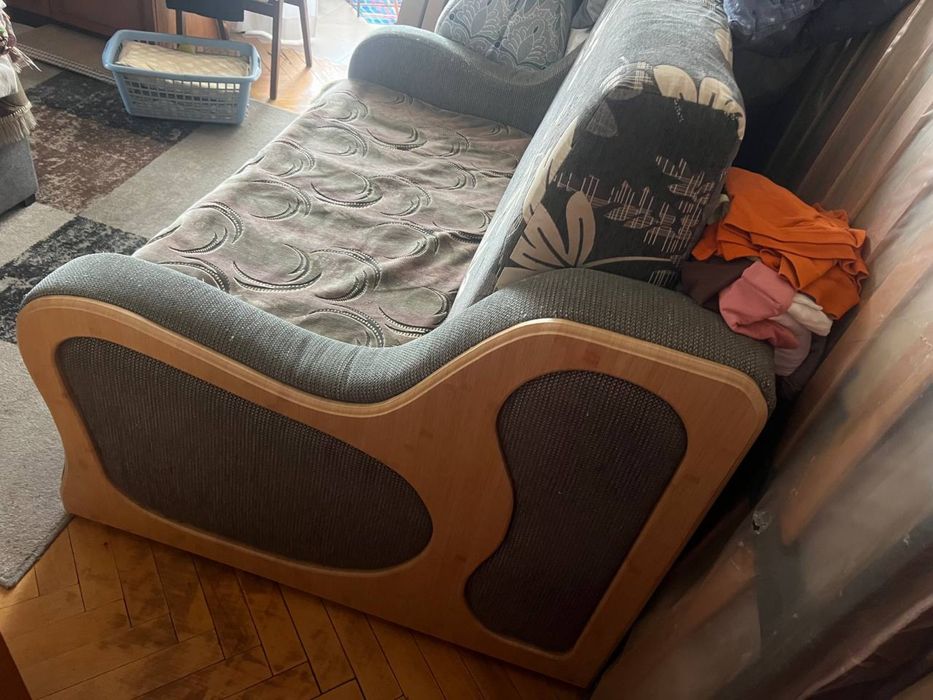 Диван САМОВИВІЗ читати опис