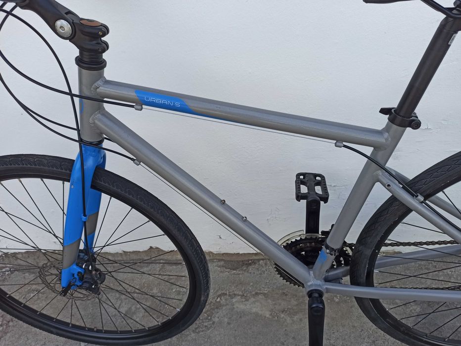 Rower crossowy Urban koła 28 rama Alu na 165-180 cm