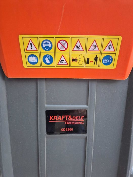 Подрібнювач гілок садовий KRAFT & DELE 2550 Вт KD5200