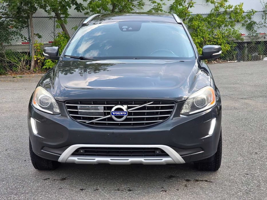 Volvo XC60      2015