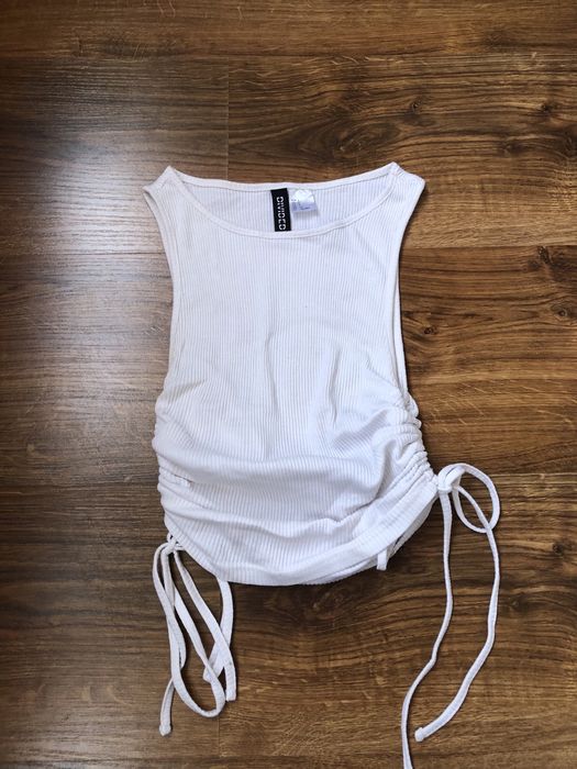 топы по 110 грн,от хс до м