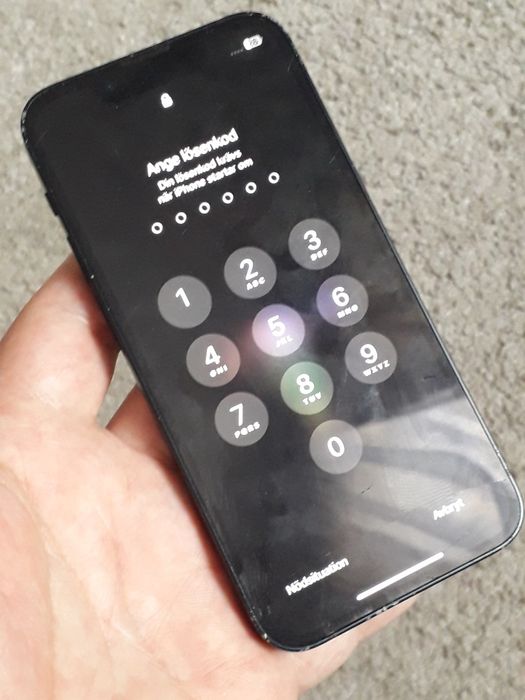 iPhone 13 mini iCloud  .