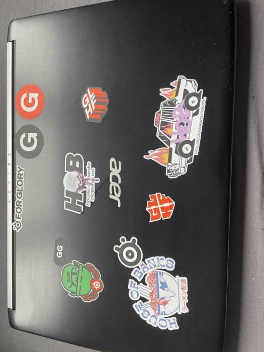 Laptop acer aspire i7