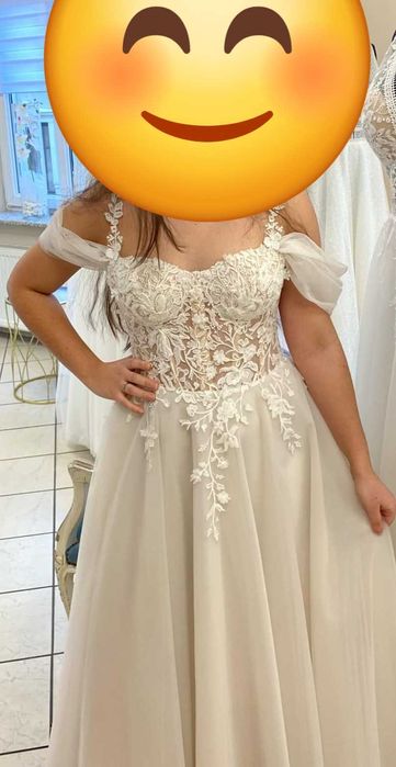 Suknia ślubna gorsetowa