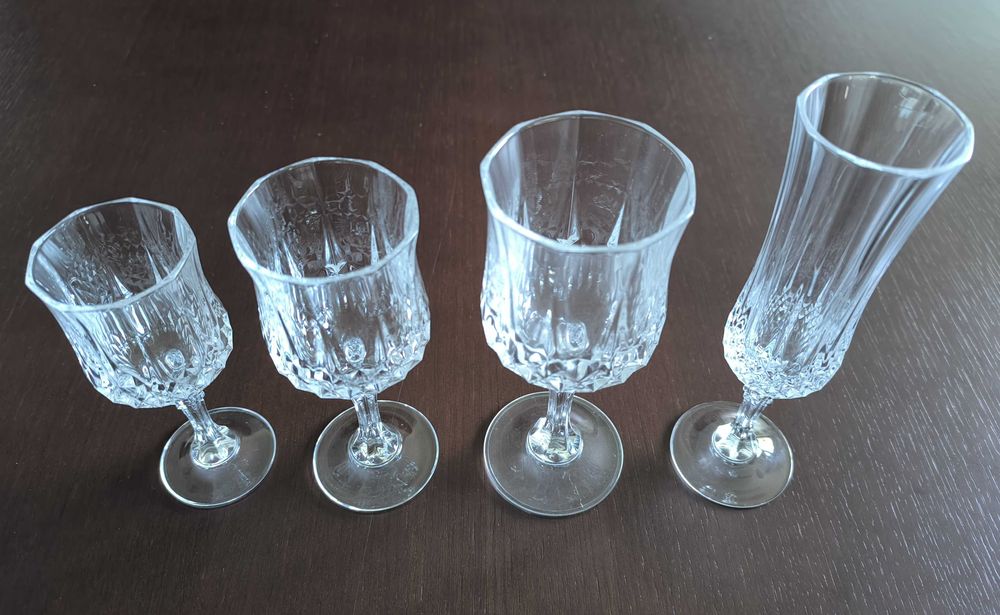 Conjunto de 24 copos da Cristal d’Arques