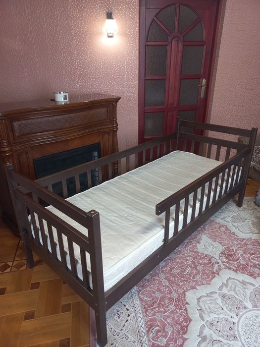 Ліжко дитяче з матрассом