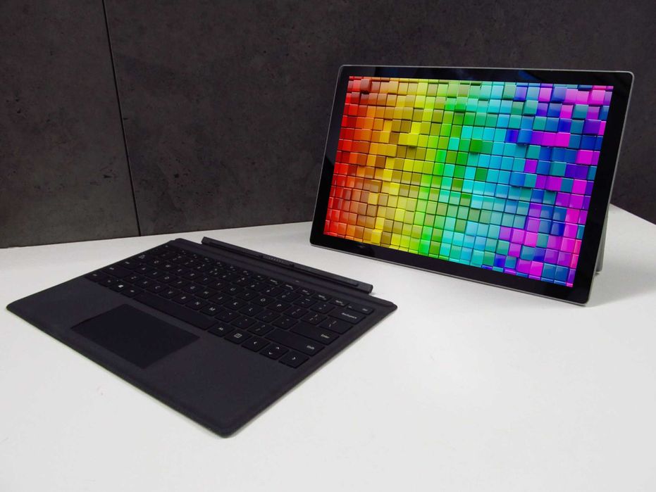 OKAZJA !!! Microsoft Surface PRO i5 6-Gen 4GB 128SSD 2736x1824 Tablet