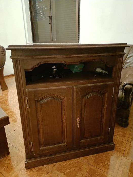 Móvel de Canto Madeira